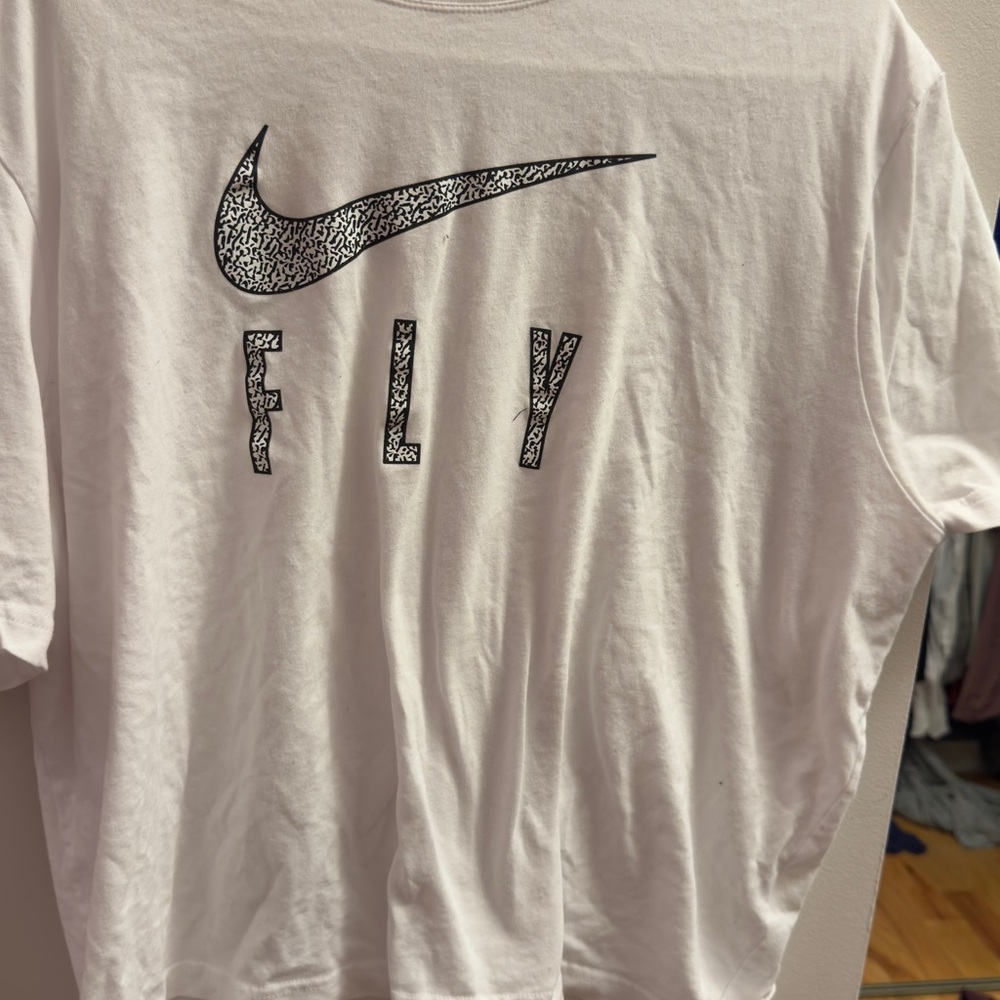Nike White Short Sleeve Tee